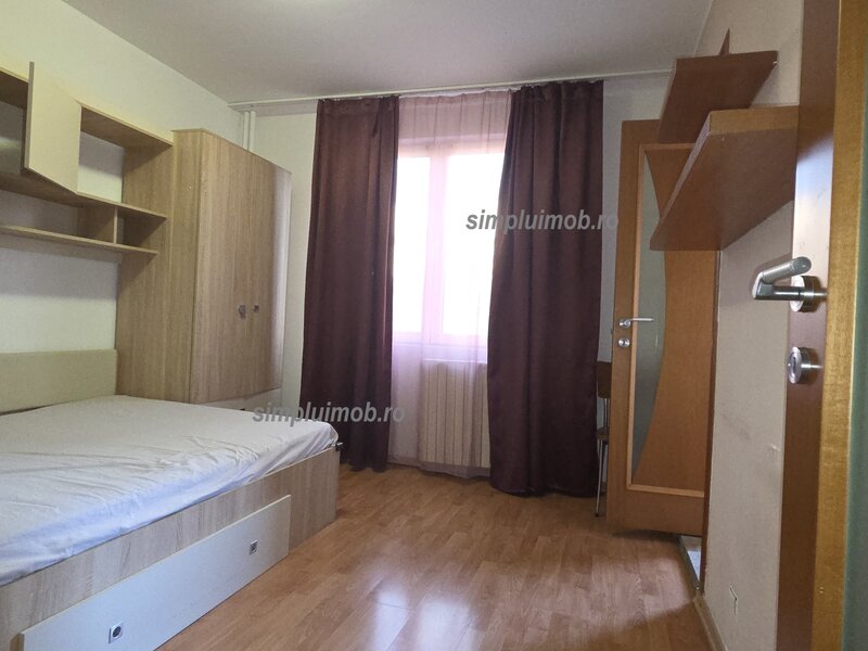 Piata Sudului, 3 camere, etaj 3/8, Sector 4.